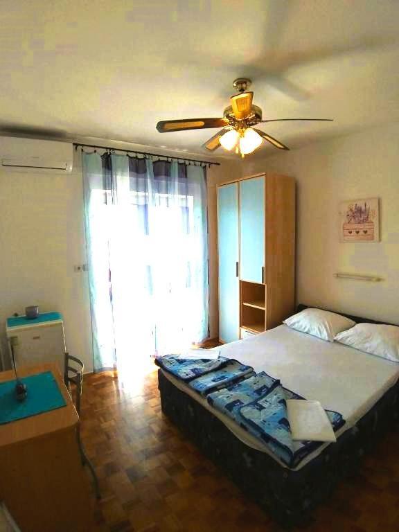 Balen Guest House Rab Town Exterior photo